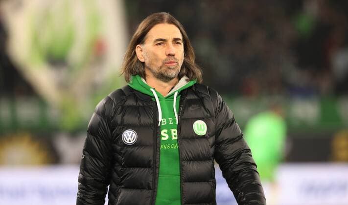 Wolfsburg - RB Leipzig Fussball Bundesliga Wolfsburg, 12.12.2017, Volkswagen Arena, Fussball, 1.Bundesliga, 16. Spieltag , Vfl Wolfsburg vs. RB Leipzig , Im Bild: Trainer Martin Schmidt, Vfl Wolfsburg ,