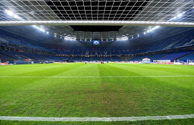 12.12.2017, xfux, Fussball 1.Bundesliga, Hamburger SV - Eintracht Frankfurt, emspor, v.l. Ansicht, Uebersicht Volksparkstadion Hamburg Arena Stadion Stadium Fußballstadion Innenraum Rasen Feld Spielfeld Hamburg
