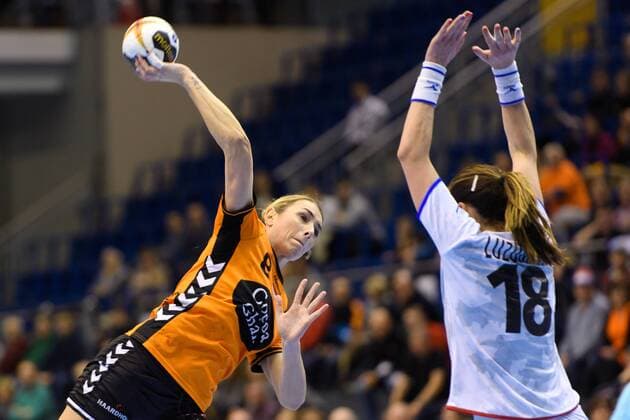 Handball, WM Damen, Niederlande - Tschechien 171213 Nederländernas Lois Abbingh i kvartsfinalen mellan Nederländerna och Tjeckien under handbolls-VM den 13 december 2017 i Magdeburg. Copyright: CARLxSANDIN BB171213CS004