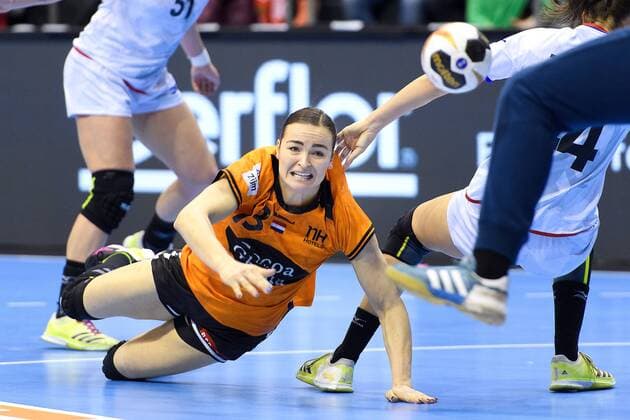 Handball, WM Damen, Niederlande - Tschechien 171213 Nederländernas Yvette Broch i kvartsfinalen mellan Nederländerna och Tjeckien under handbolls-VM den 13 december 2017 i Magdeburg. Copyright: CARLxSANDIN BB171213CS005
