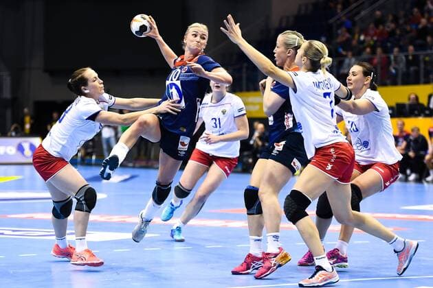 Handball, WM Damen, Norwegen - Russland 171213 Norges Stine Bredal Oftedal i kvartsfinalen mellan Norge och Ryssland under handbolls-VM den 13 december 2017 i Magdeburg. Copyright: CARLxSANDIN BB171213CS067
