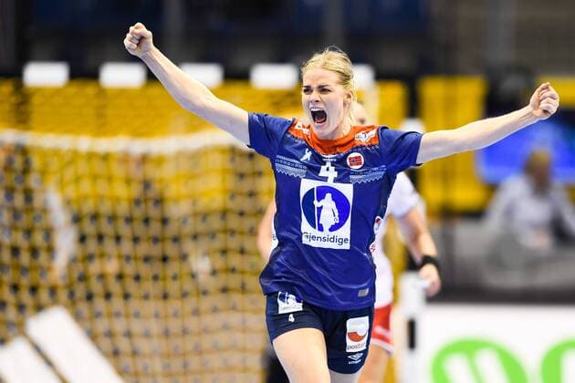 Handball, WM Damen, Norwegen - Russland 171213 Norges Veronica Egebakken Kristiansen jublar i kvartsfinalen mellan Norge och Ryssland under handbolls-VM den 13 december 2017 i Magdeburg. Copyright: CARLxSANDIN BB171213CS076
