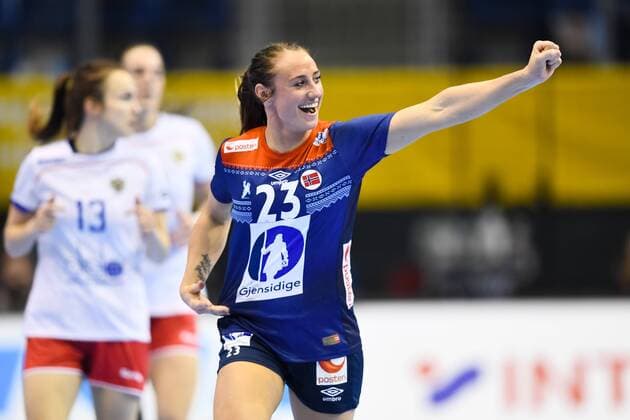 Handball, WM Damen, Norwegen - Russland 171213 Norges Camilla Herrem jublar i kvartsfinalen mellan Norge och Ryssland under handbolls-VM den 13 december 2017 i Magdeburg. Copyright: CARLxSANDIN BB171213CS083
