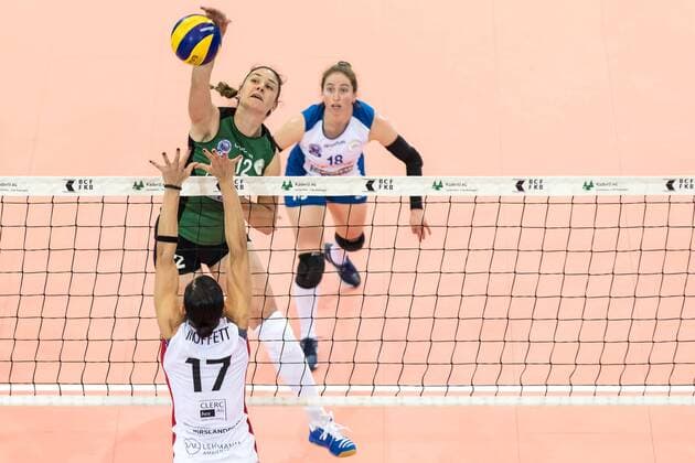 2-421 TS Volley DUEDINGEN vs Hapoel KFAR SABA (CEV European Volleyball Cup Women, 16th Finals) 2-421 TS Volley DUEDINGEN vs Hapoel KFAR SABA (CEV European Volleyball Cup Women, 16th Finals); WAREMSHTEIN Anastasiia (Hapoel Kfar Saba (ISR) 12); December, 13 2017 in Fribourg (Salle Omnisport St Leonard), Schweiz, Photo Credit: Ulf Schiller 2017