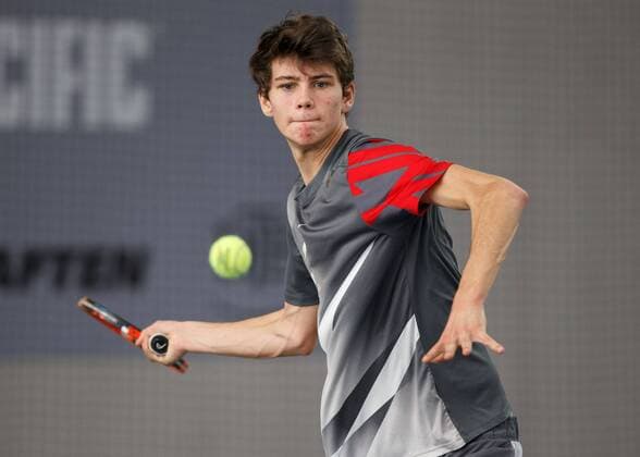 KAI LEMSTRA Tennis - Deutsche Meisterschaften 2017 - Deutsche Meisterschaft - - Biberach an der Riss - Baden-Wuerttemberg - Germany - 13 December 2017. Â Copyright: xJuergenxHasenkopfx