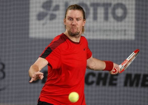 STEFAN SEIFERT Tennis - Deutsche Meisterschaften 2017 - Deutsche Meisterschaft - - Biberach an der Riss - Baden-Wuerttemberg - Germany - 14 December 2017. Â Copyright: xJuergenxHasenkopfx