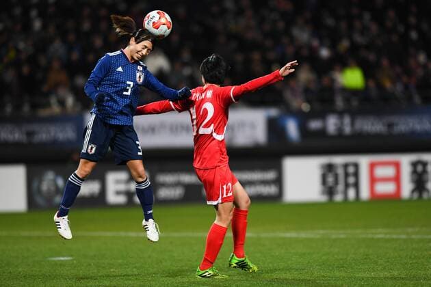 CHIBA, JAPAN - DECEMBER 15: Sameshima Aya 3 of Japan heads the ball during the EAFF E-1 Women s Football Championship between Japan and North Korea at Fukuda Denshi Arena on December 15, 2017 in Chiba, Japan.  Copyright: xVCGx CFP111140891519 