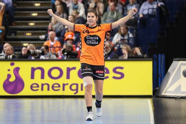 Handball, WM Damen, Niederlande - Norwegen Niederlande - Norwegen, 23. IHF Handball-Weltmeisterschaft der Frauen; Hamburg, 15.12.17 Hamburg, 15.12.17, Handball, 23. IHF Handball-Weltmeisterschaft der Frauen, Halbfinale, Niederlande - Norwegen : Jubel Torjubel bei Martine Smeets (Niederlande, 24)