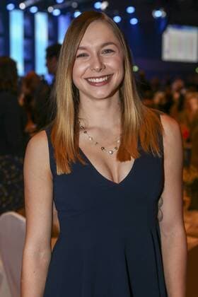 Felix Verleihung NRW Sportler des Jahres 2017 Duesseldorf, 15.12.2017 Leichtathletik-Star Gina Lueckenkemper bei der Felix Verleihung NRW Sportler des Jahres 2017 am 15.12.2017 in der Mitsubishi Electric Halle in Duesseldorf (Nordrhein-Westfalen).