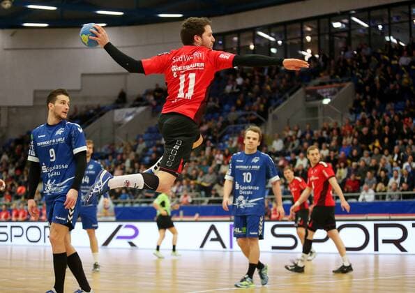 BAU 15.12.2017 Bietigheim Handball SG BBM Bietigheim vs. Dessau-Rosslauer HV 06, Christian Schäfer (BBM, Mitte)