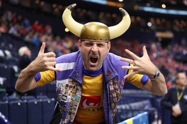 Schweden - Frankreich, 23. IHF Handball-Weltmeisterschaft der Frauen; Hamburg, 15.12.17 Hamburg, 15.12.17, Handball, 23. IHF Handball-Weltmeisterschaft der Frauen, Halbfinale, Schweden - Frankreich : Fans Schweden