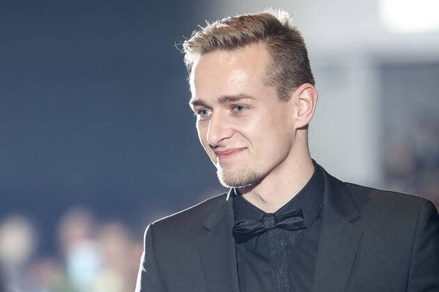 Felix Verleihung NRW Sportler des Jahres 2017 Duesseldorf, 15.12.2017 NRW-Behindertensportler des Jahres, Johannes Floors (TSV Bayer 04 Leverkusen) bei der Felix Verleihung NRW Sportler des Jahres 2017 am 15.12.2017 in der Mitsubishi Electric Halle in Duesseldorf (Nordrhein-Westfalen).