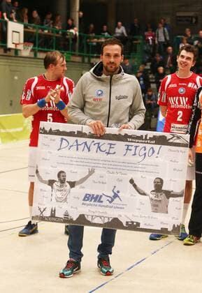 HBL 2. Handball Bundesliga, Saison 2017 2018, 18. Spieltag, Bergischer HC - HC Rhein Vikings -- zum Abschied von Viktor Szilagyi ( Bergischer HC ) Danke Figo