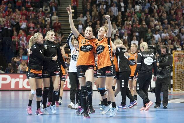 Handball, WM, Damen, Niederlande - Schweden Die Niederlande werden Dritter der Weltmeisterschaft Niederlande - Schweden, Handball, 23. IHF Handball-Weltmeisterschaft der Frauen, 17.12.17 Hamburg Hamburg Germany Barclaycard Arena Copyright: xAgentur54Gradx xThomasxSobczakx