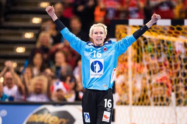 Handball, WM, Damen, Finale, Norwegen - Frankreich 171217 Norges malvakt Katrine Lunde jublar i finalen mellan Frankrike och Norge under handbolls-VM den 17 december 2017 i Hamburg. Copyright: CARLxSANDIN BB171217CS115