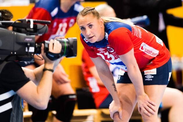 Handball, WM, Damen, Finale, Norwegen - Frankreich 171217 Norges Camilla Herrem deppar efter finalen mellan Frankrike och Norge under handbolls-VM den 17 december 2017 i Hamburg. Copyright: CARLxSANDIN BB171217CS172