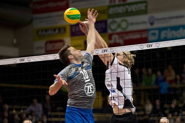 Simon Tischer 10, VfB, Erik Sundberg 6, Sastamala during the Volleyball 2018 CEV Champions League Sastamala - VfB Friedrichshafen match 19. December 2017 in Vantaa, Finland.  Copyright: xTomixHänninenx NP24_00052849