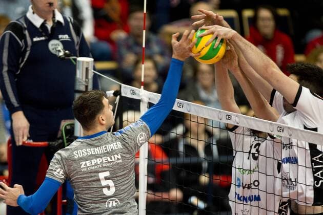 David Sossenheimer 5, VfB, Olli Kunnari 13, Sastamala during the Volleyball 2018 CEV Champions League Sastamala - VfB Friedrichshafen match 19. December 2017 in Vantaa, Finland.  Copyright: xTomixHänninenx NP24_00052875