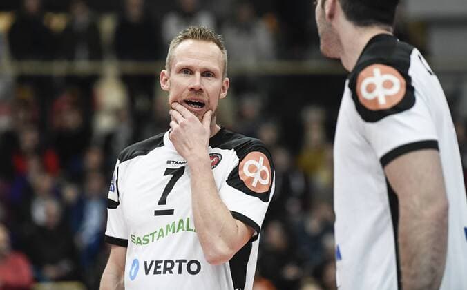 20171219, Vantaa, Finland 2018 CEV Volleyball Men s Champions League match Ford Store Levoranta Sastamala vs VfB Friedrichshafen Mikko Esko Jarno Kuusinen All Over Press  1.03762954