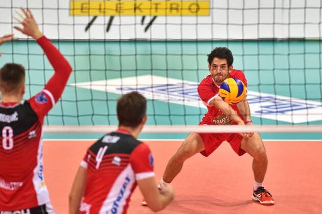 L-R Peter Ondrovic and Filip Krestan of Budejovice and Oren Zyndorf of Hapoel in action during the 2018 CEV Volleyball Champions League - Men, 3rd Round, qualification match VK Jihostroj Ceske Budejovice vs Hapoel Mate-Asher Akko in Ceske Budejovice, Czech Republic, on December 20, 2017. (CTKxPhoto VaclavxPancer) CTKPhotoP201712200923001  vpc