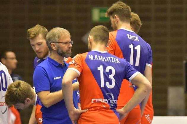 21.12.2017, xtkx, Volleyball Herren CEV Cup, United Volleys Frankfurt - MONTPELLIER Volley UC, emspor, v.l. Michael Warm (United Volleys , Moritz Karlitzek (United Volleys) , Tobias Krick (United Volleys) , Frankfurt