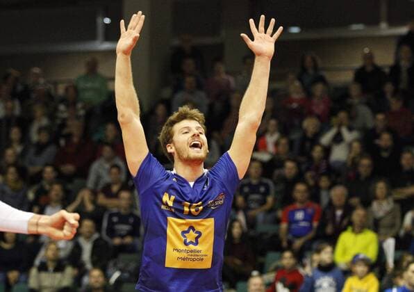 Deutschland - Rüsselsheim am Main - 21.12.2017 Volleyball - Hessen - europäischen CEV Cup - Herren Saison 2017 2018 United Volleys Rheinmain (blau) - Montpellier Volley UC (ws) v.l. Ludovic Duee (Montpellier Nr. 16) United Volleys Rheinmain - Montpellier Volley UC