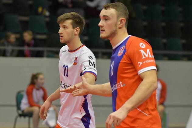 21.12.2017, xtkx, Volleyball Herren CEV Cup, United Volleys Frankfurt - MONTPELLIER Volley UC, emspor, v.l. Julian Zenger (United Volleys) , Moritz Karlitzek (United Volleys) , Frankfurt