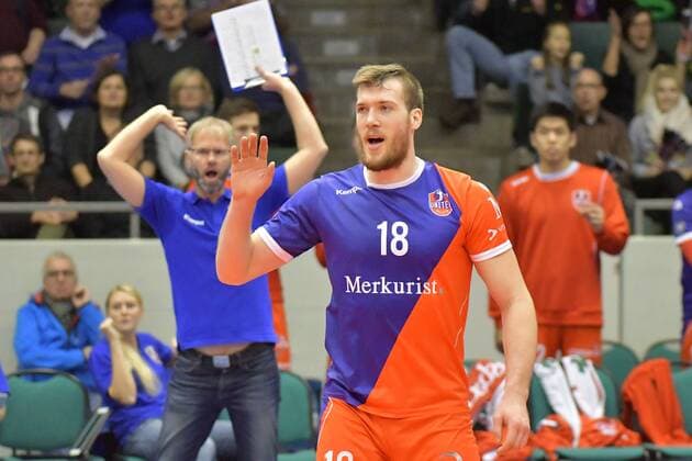 21.12.2017, xtkx, Volleyball Herren CEV Cup, United Volleys Frankfurt - MONTPELLIER Volley UC, emspor, v.l. Lincoln Williams (United Volleys) , Frankfurt