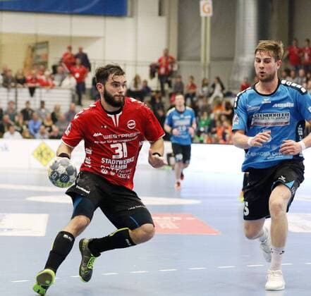 Bjoern Zintel (ASV Hamm-Westfalen 31) im Angriff, ASV Hamm-Westfalen vs HSG Nordhorn-Lingen, Handball, 2. Bundesliga, 22.12.2017, Hamm Copyright: xEibner-Pressefoto Strohdiekx EP_JSK