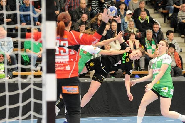 Caroline Mueller (Borussia Dortmund Handball 7) Handball,Frauen,1.Bundesliga,23.12.2017, Foto:TBaur Eibner Goeppingen Copyright: xBaurT Eibner-Pressefotox EP_ToBa