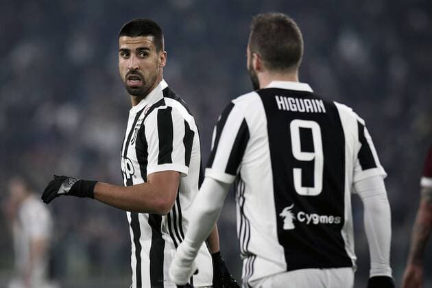 Fußball, Juventus Turin - AS Rom Fußball, Juventus Turin - AS Rom Sami Khedira, Gonzalo Higuain Juventus Torino 23-12-2017 Allianz Stadium Calcio Serie A Juventus - Roma foto OnePlusNine Insidefoto OnePlusNine