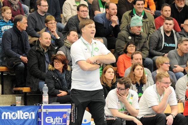 Aleksandar Knezevic (Frisch Auf Goeppingen Trainer) Handball,Frauen,1.Bundesliga,23.12.2017, Foto:TBaur Eibner Goeppingen Copyright: xBaurT Eibner-Pressefotox EP_ToBa