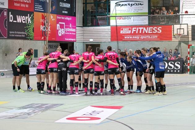 Handball 1. HBF TusSies Metzingen vs. TSV Bayer 04 Leverkusen 2017-12-23 Metzingen Copyright: xBaur_Seb Eibner-Pressefotox EP_Seb_Ba