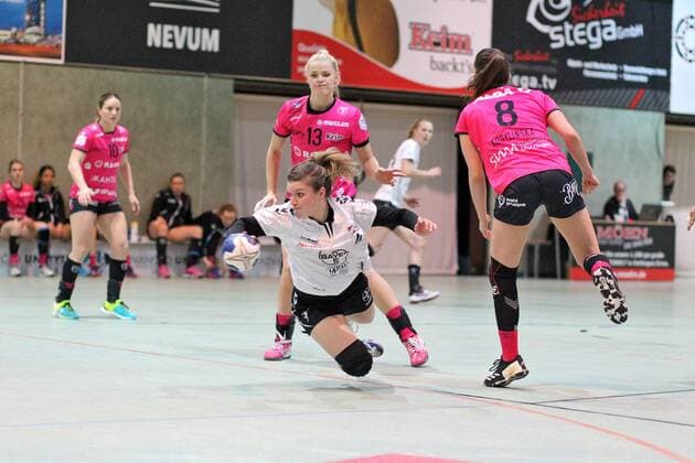 Handball 1. HBF TusSies Metzingen vs. TSV Bayer 04 Leverkusen 2017-12-23 Metzingen Copyright: xBaur_Seb Eibner-Pressefotox EP_Seb_Ba