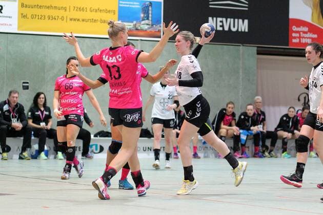Handball 1. HBF TusSies Metzingen vs. TSV Bayer 04 Leverkusen 2017-12-23 Metzingen Copyright: xBaur_Seb Eibner-Pressefotox EP_Seb_Ba