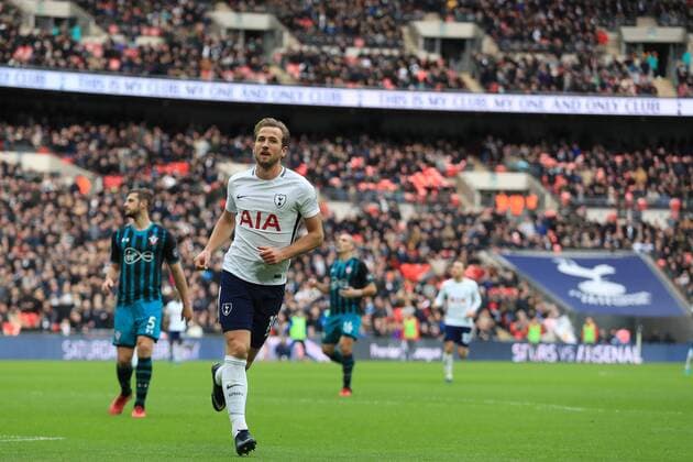 26th December 2017, Wembley Stadium, London England; EPL Premier League football, Tottenham Hotspur versus Southampton; Harry Kane of Tottenham Hotspur celebrates as he scores a hat-trick making it 5-1  ActionPlus11965105