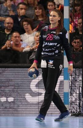 30.12.2017, Deutschland, Stuttgart, Handball Bundesliga Frauen 9. Spieltag Saison 2017 2018 TusSies Metzingen vs. Frisch auf Göppingen: Isabell Roch (TUS)