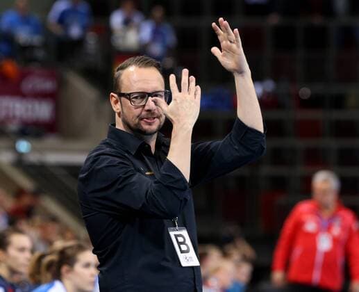 Ludwigsburg , Handball 1.Bundesliga Frauen SG BBM Bietigheim vs. Buxtehuder SV:Coach SG BBM Bietigheim Martin Albertsen