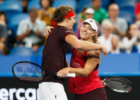 Themen der Woche - SPORT Bilder des Tages - SPORT ANGELIQUE KERBER ALEXANDER ZVEREV, Mixed Doubles Tennis - Hopman Cup 2018 - ITF - Perth Arena - Perth - Western Australia - Australia - 1 January 2018. Â *** ANGELIQUE KERBER ALEXANDER ZVEREV mixed doubles tennis Hopman Cup 2018 ITF Perth arena Perth Western Australia Australia 1 January 2018 Â Copyright: xJuergenxHasenkopfx