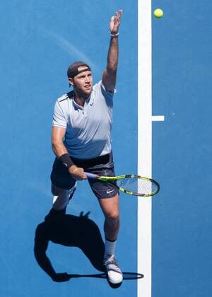 JACK SOCK(USA), Team USA, Aufschlag von oben, Vogelperspektive, Tennis - Hopman Cup 2018 - ITF - Perth Arena - Perth - Western Australia - Australia - 2 January 2018. Copyright: xJuergenxHasenkopfx