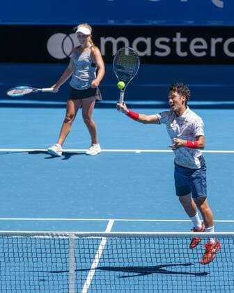 Ersatzspielerin MADDISON INGLIS (AUS) YUICHI SUGITA (JPN), Team Japan Tennis - Hopman Cup 2018 - ITF - Perth Arena - Perth - Western Australia - Australia - 2 January 2018. Â Copyright: xJuergenxHasenkopfx