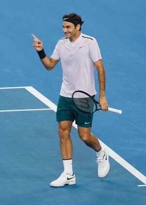 ROGER FEDERER macht freundliche Drohgebaerde,Mimik,Gestik,kurios,, Team SWITZERLAND Tennis - Hopman Cup 2018 - ITF - Perth Arena - Perth - Western Australia - Australia - 2 January 2018. Copyright: xJuergenxHasenkopfx
