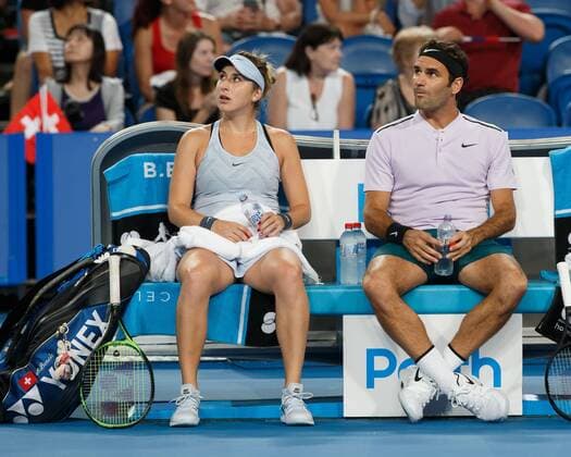 BELINDA BENCIC und ROGER FEDERER sitzen auf der Bank waehrend der Spielpause,, Team SWITZERLAND Tennis - Hopman Cup 2018 - ITF - Perth Arena - Perth - Western Australia - Australia - 2 January 2018. Copyright: xJuergenxHasenkopfx