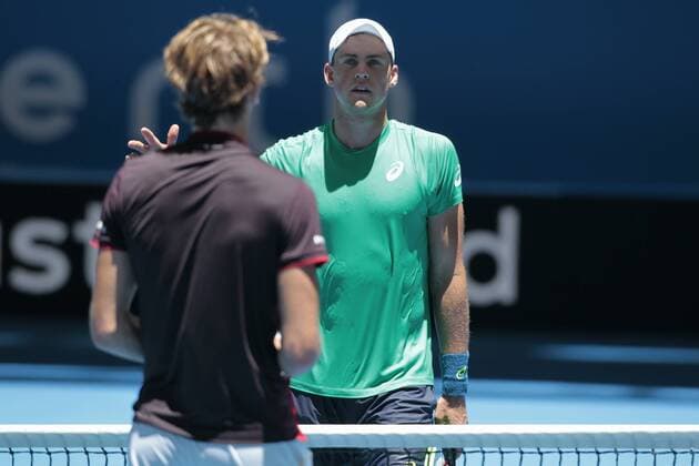 3rd January 2018, Perth Arena, Perth, Australia; MasterCard Hopman Cup Tennis; Vasek Pospisil of Team Canada greets Alexander Zverev of Team Germany at the net after Zverev beat hin in their match 2-0  ActionPlus11967739