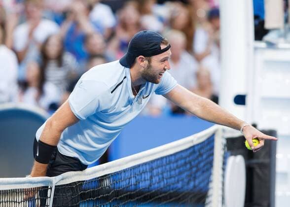 JACK SOCK zeigt mit dem Finger uebers Netz, Ball war im Aus,, Team USA Tennis - Hopman Cup 2018 - ITF - Perth Arena - Perth - Western Australia - Australia - 4 January 2018. Copyright: xJuergenxHasenkopfx
