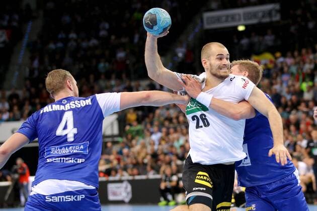 Aron Palmarsson ( Island ) Maximilian Janke ( Deutschland ) Olafur Andres Guomundsson ( Island ), Deutschland vs. Island, Handball, GER, Nationalteam, 2018, Deutschland, 05.01.2018, Stuttgart Copyright: xLanger Eibner-Pressefotox EP_HLR