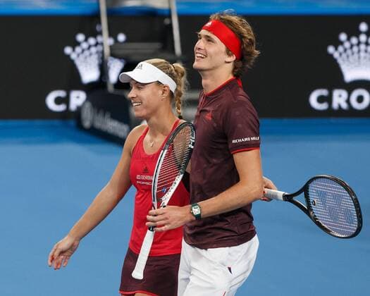 ANGELIQUE KERBER und ALEXANDER ZVEREV freuen sich nach ihrem Sieg, Freude, Emotion, Team Germany, Mixed Doubles Tennis - Hopman Cup 2018 - ITF - Perth Arena - Perth - Western Australia - Australia - 5 January 2018. Copyright: xJuergenxHasenkopfx
