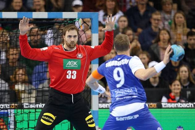 Andreas Wolff ( Deutschland ) Gudjon Valur Sigurosson ( Island ), Deutschland vs. Island, Handball, GER, Nationalteam, 2018, Deutschland, 05.01.2018, Stuttgart Copyright: xEIBNER HarryxLangerx EP_HLR