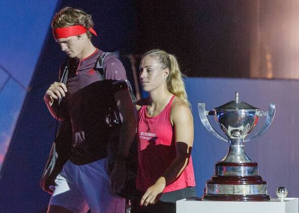 ANGELIQUE KERBER ALEXANDER ZVEREV kommen auf den Platz, Team Germany, Mixed Doubles Final Tennis - Hopman Cup 2018 - ITF - Perth Arena - Perth - Western Australia - Australia - 6 January 2018. Â Copyright: xJuergenxHasenkopfx