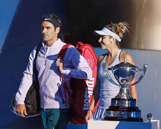 BELINDA BENCIC und ROGER FEDERER kommen auf den Platz, Team Switzerland, Mixed Doubles Final Tennis - Hopman Cup 2018 - ITF - Perth Arena - Perth - Western Australia - Australia - 6 January 2018. Â Copyright: xJuergenxHasenkopfx